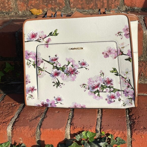 NWT Calvin Klein Cherry Blossom Tote w/Matching Card Case - Embroidered - Picture 5 of 16